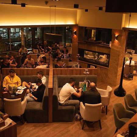 Griffon Bar Food Apartments Struga Eksteriør bilde