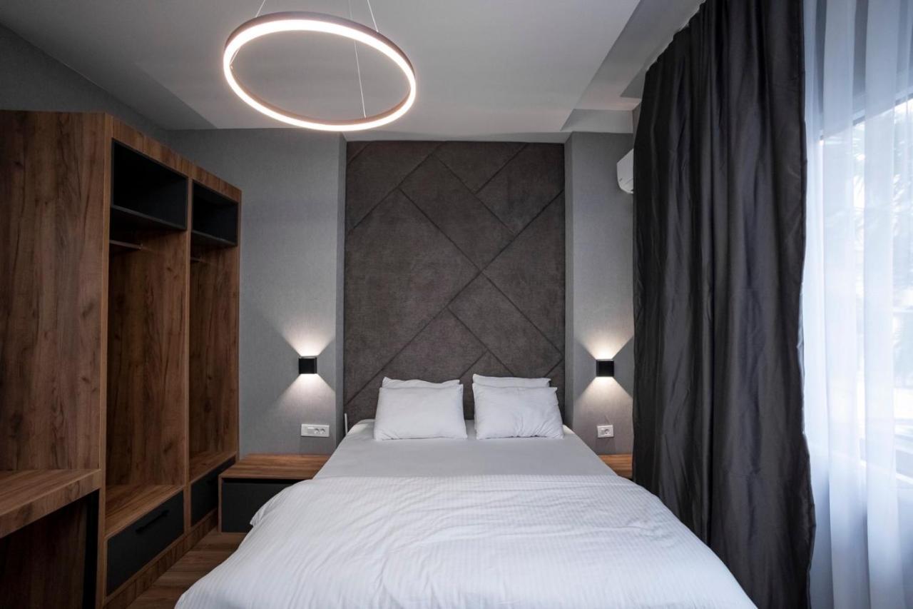 Griffon Bar Food Apartments Struga Eksteriør bilde